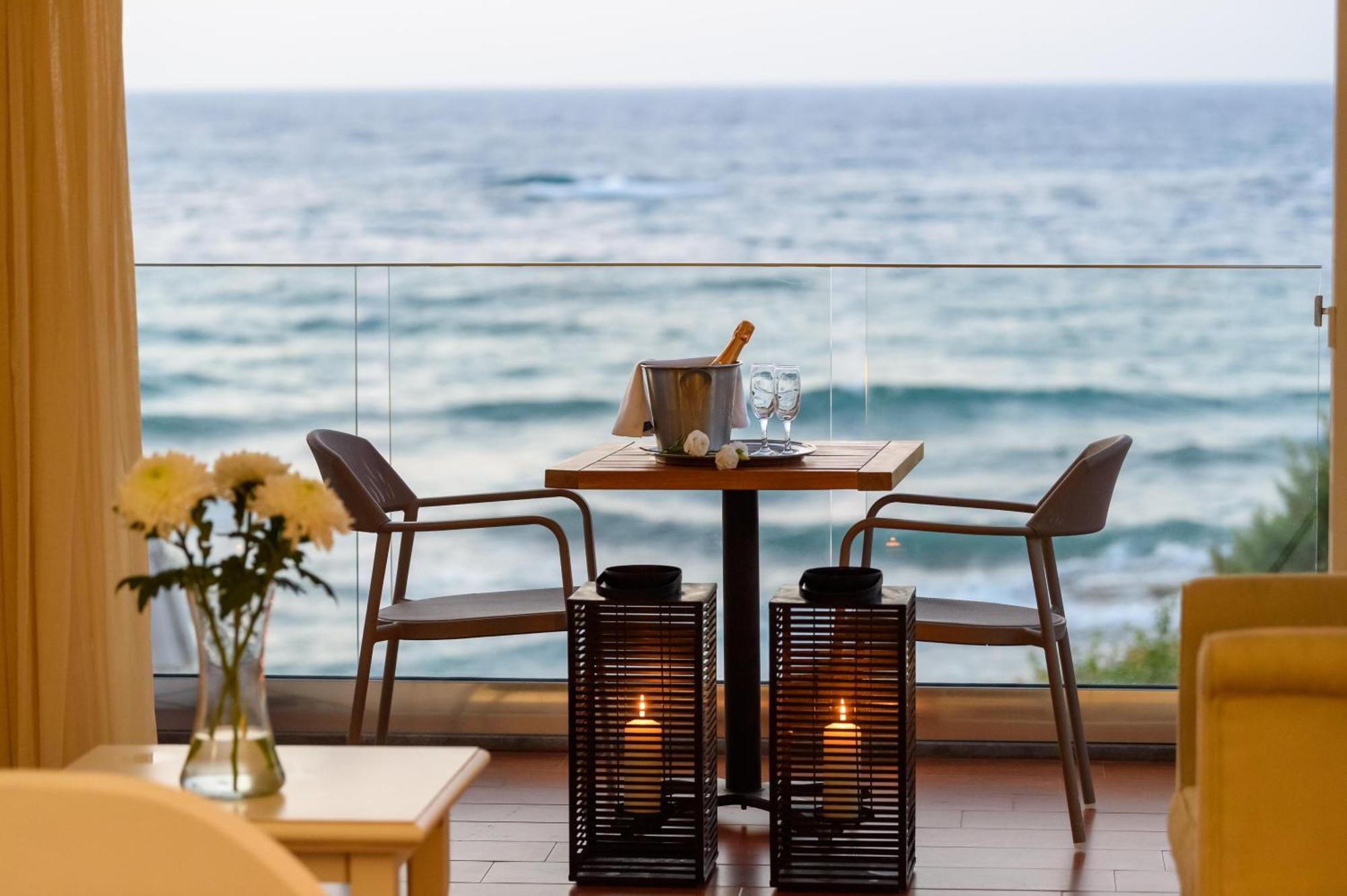 Alexander Beach Hotel & Village Resort Malia  Ngoại thất bức ảnh
