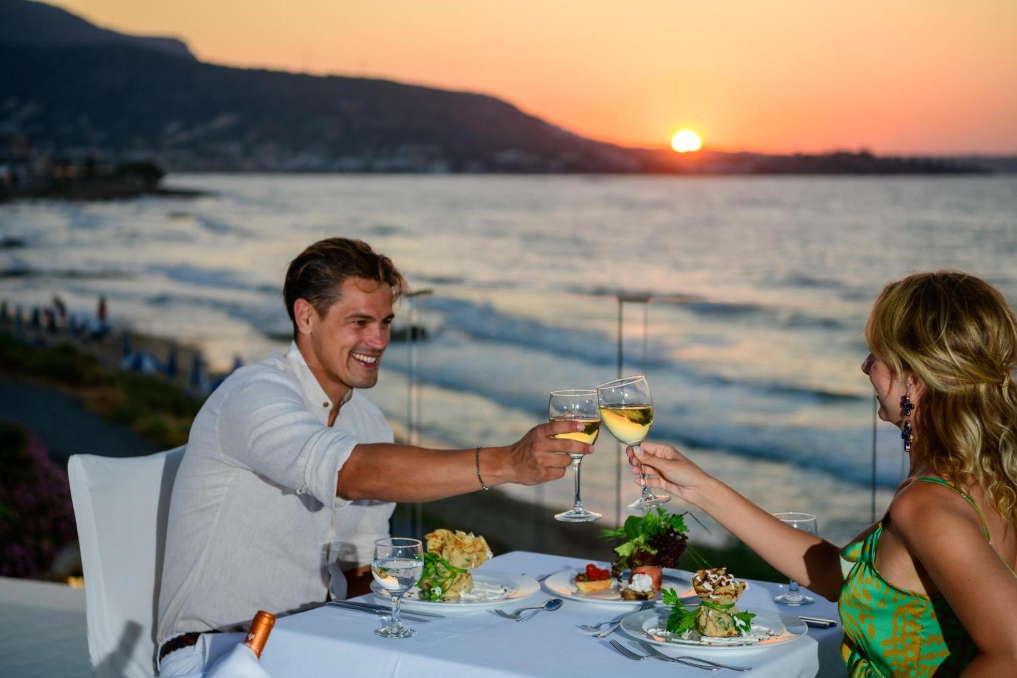 Alexander Beach Hotel & Village Resort Malia  Ngoại thất bức ảnh
