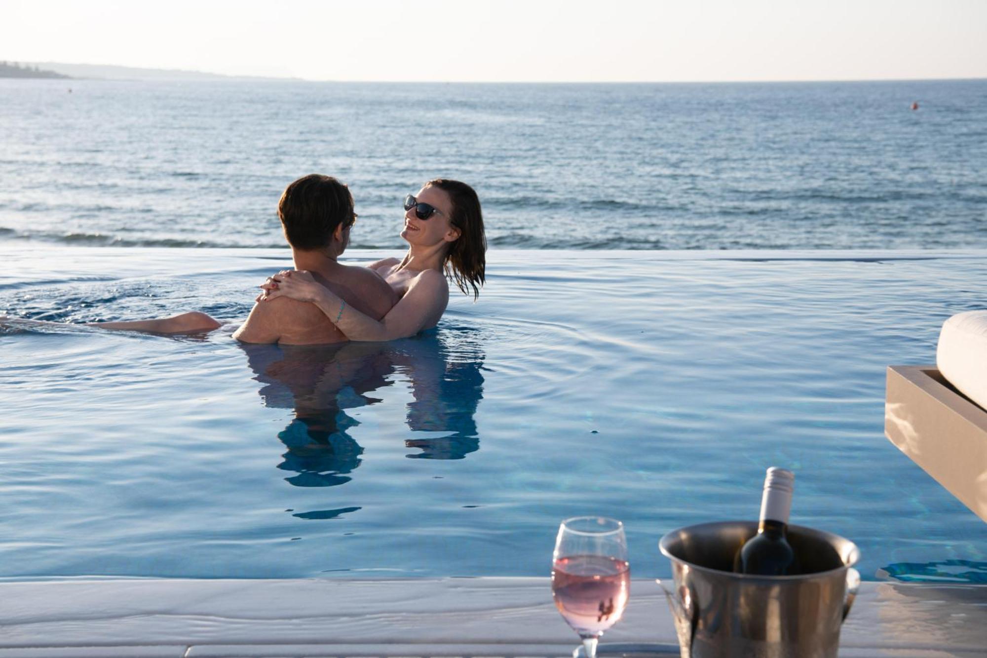 Alexander Beach Hotel & Village Resort Malia  Ngoại thất bức ảnh
