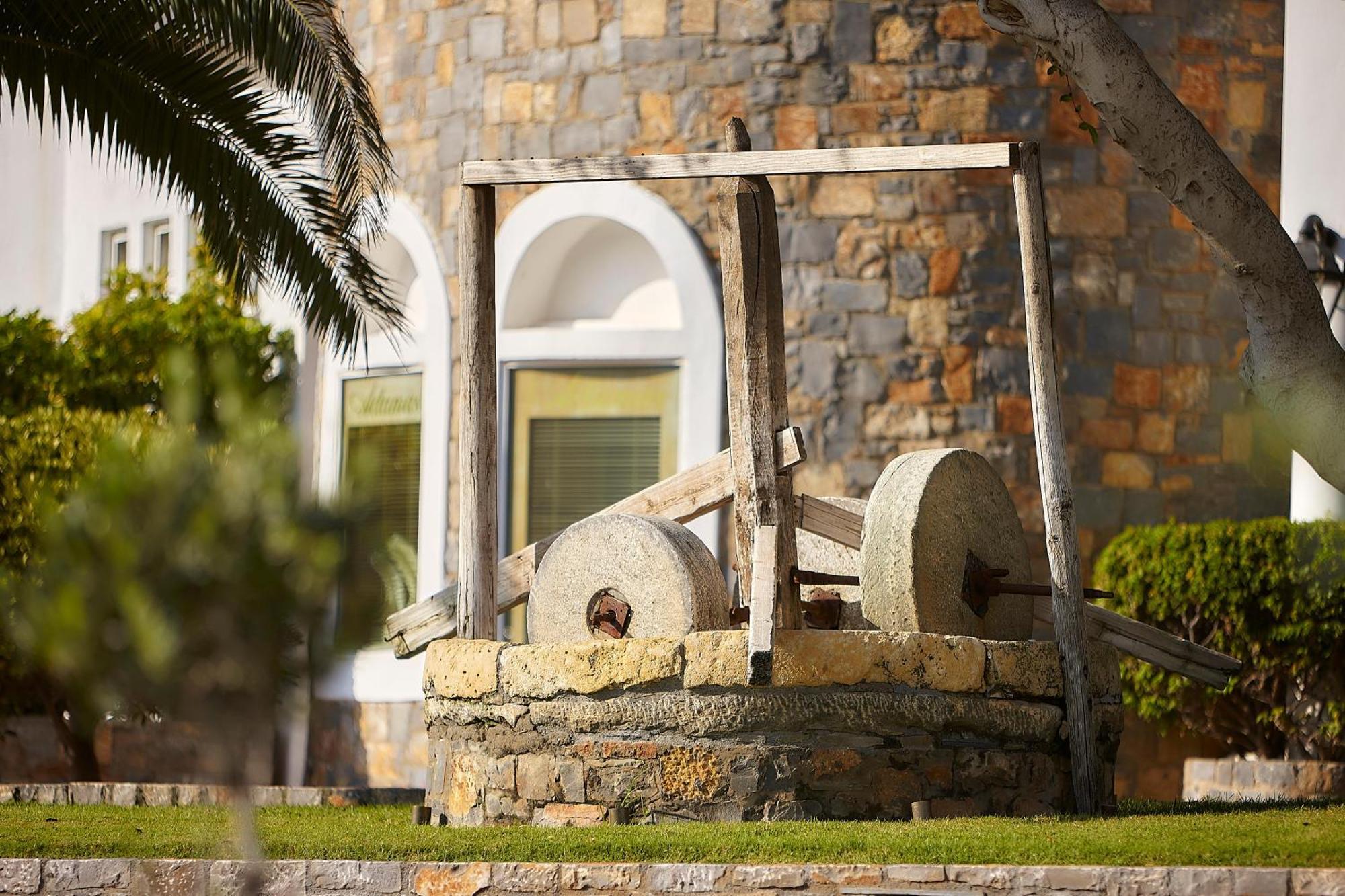Alexander Beach Hotel & Village Resort Malia  Ngoại thất bức ảnh