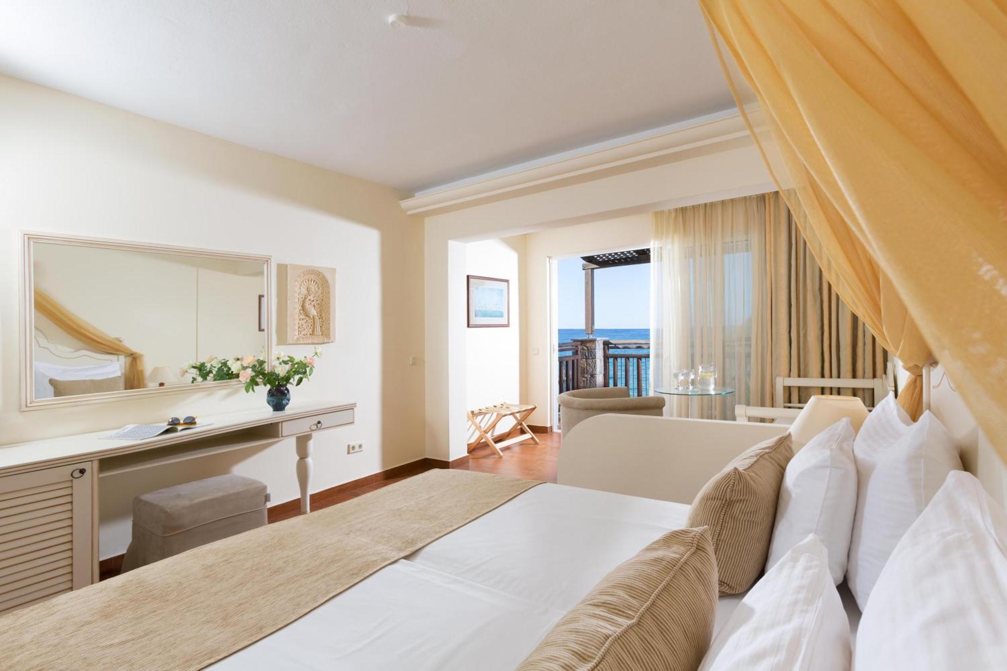 Alexander Beach Hotel & Village Resort Malia  Ngoại thất bức ảnh